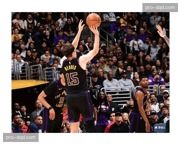 ESPN预测模型更新：湖人进入季后赛的概率升至68%