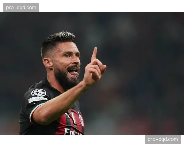 39岁吉鲁成里尔大腿，老将延续职业生涯第二春